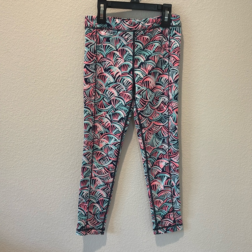 Lilly Pulitzer Girls Luxletic Weekender Leggings in Neptunes Net